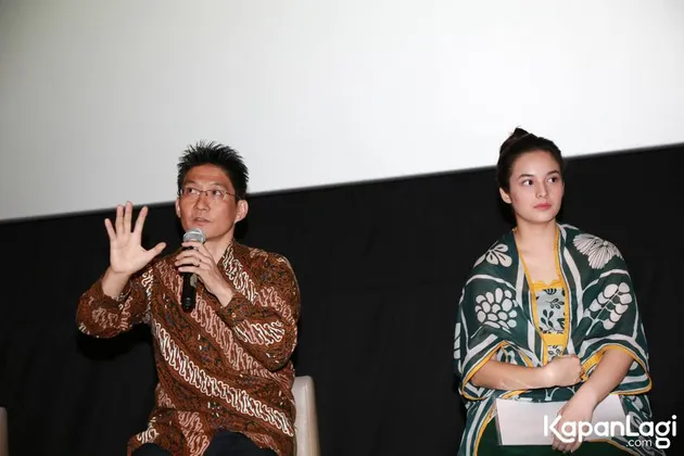 Chelsea Islan 