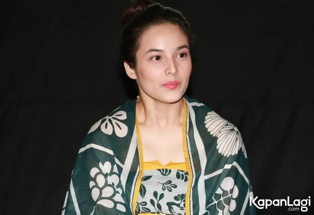 Chelsea Islan 