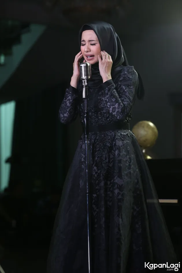 Laudya Chynthia Bella