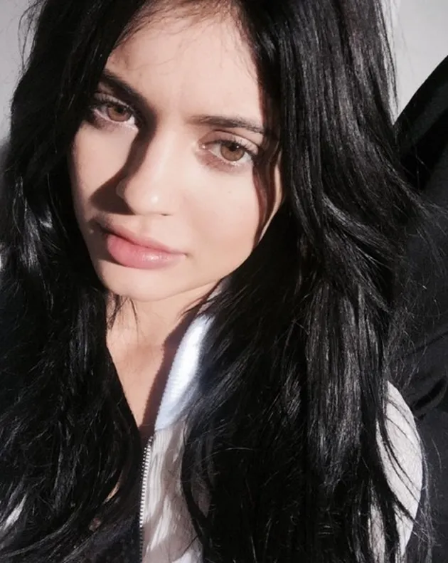 Foto Seksi Kylie Jenner