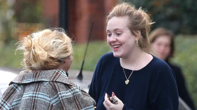 Adele Tanpa Make Up