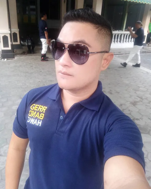 Whawin Lawra - sinden cantik asal Solo