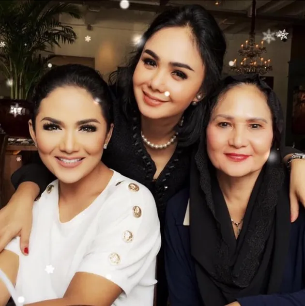 Makeup Cetar Yuni Shara