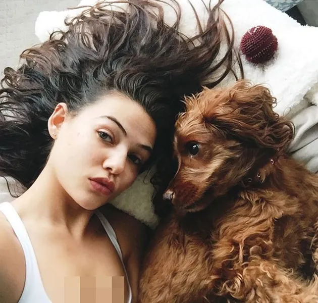 Danielle Campbell, Pacar Baru Louis Tomlinson