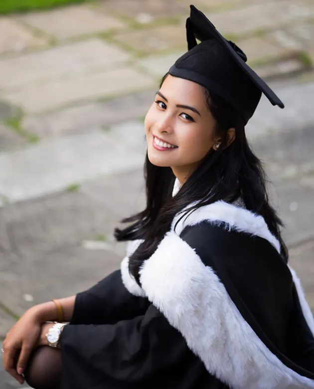 Maudy Ayunda Wisuda