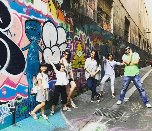 FOTO: Carissa Putri Keliling Aussie Bareng Keluarga