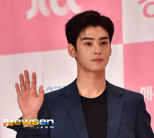 Cha Eun Woo - Im Soo Hyang