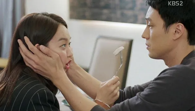 So Ji Sub - Shin Min Ah