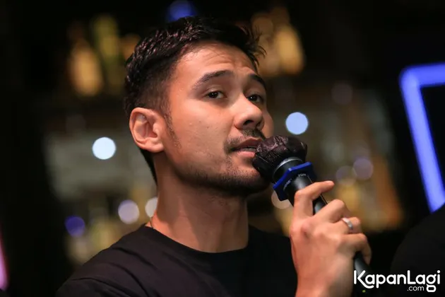 Chicco Jerikho &amp; Putri Marino