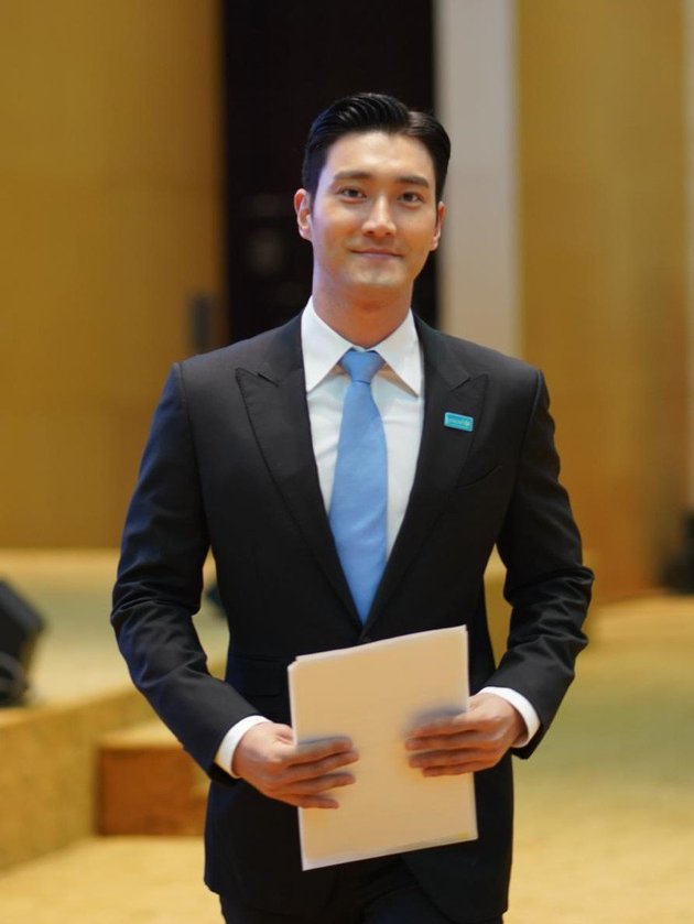 Choi Siwon Appointed as UNICEF Regional Ambassador, His Style Resembles a President
