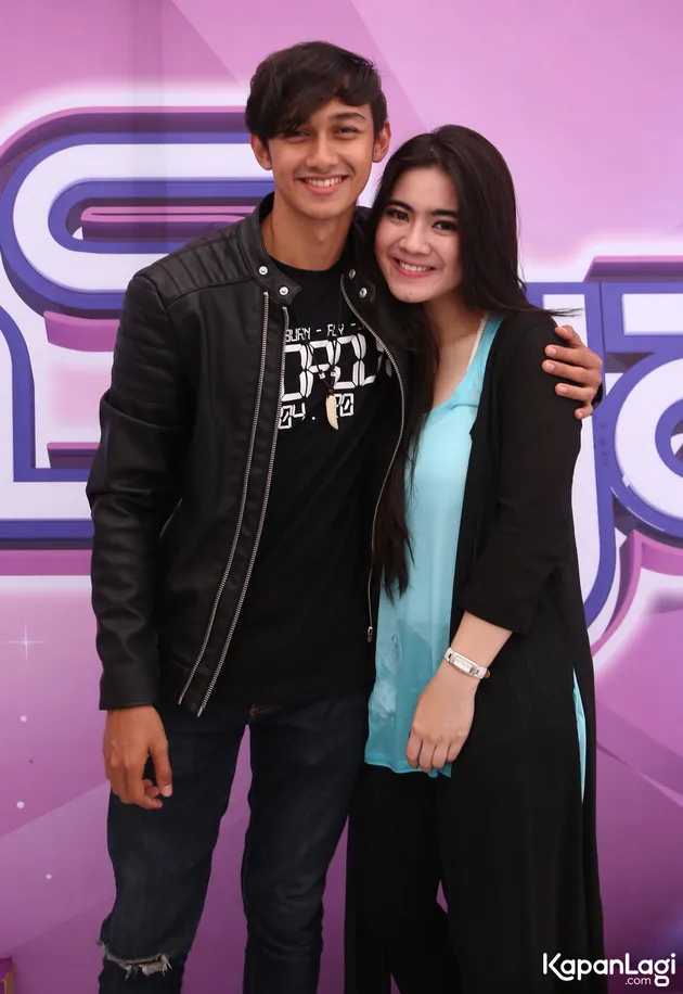 FOTO CINTA IMMANUEL HITO & FELYCIA, DARI FACEBOOK BERUJUNG CINLOK