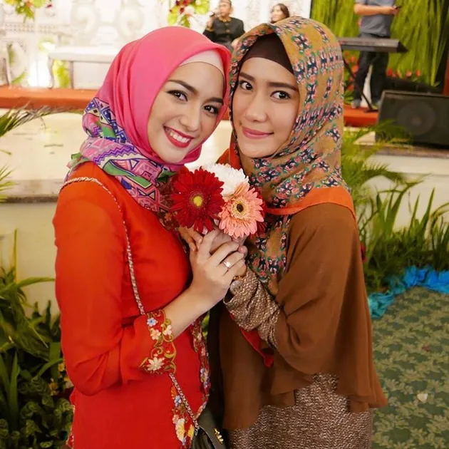 FOTO: CITRA KIRANA LIBURAN DI BALI BARENG KAKAK & TEMAN ...