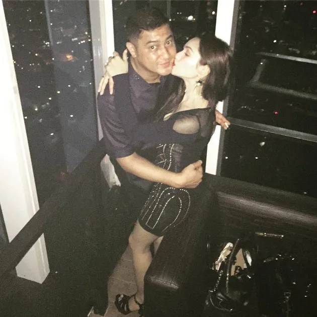 Teuku Rafli &amp; Istri Mesra