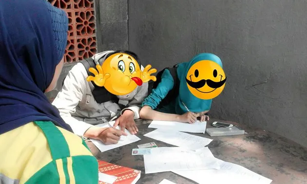 foto-foto sejoli tertangkap bermesraan di Malang