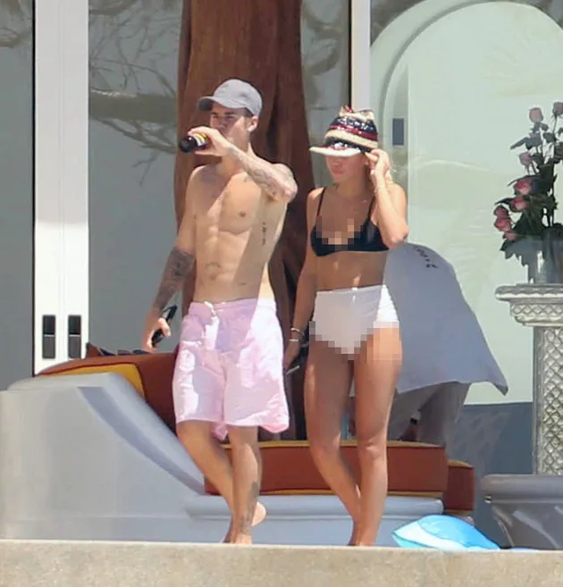Justin Bieber - Sofia Richie Ciuman