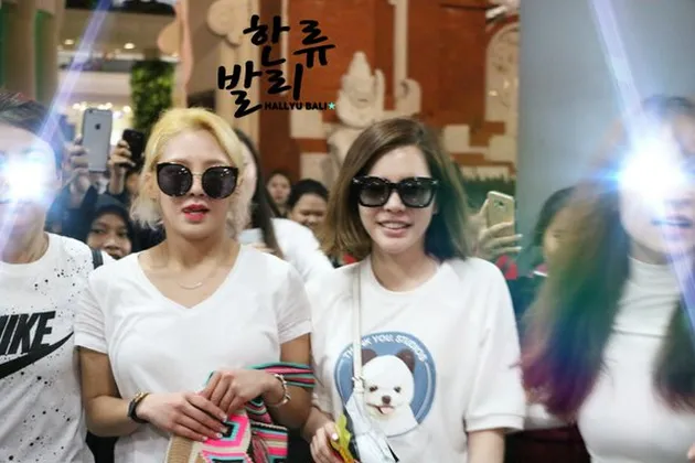Sunny Hyoyeon di Bali