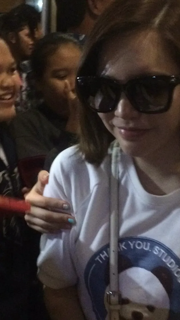Sunny Hyoyeon di Bali