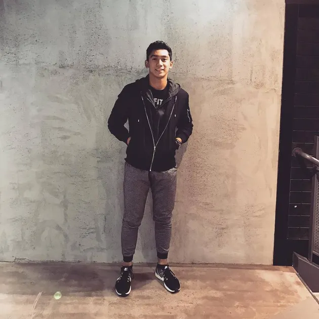 FOTO: Daffa Wardhana, Putra Marini Zumarnis Yang Berotot ...