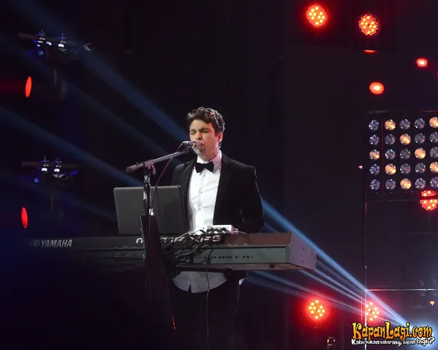 [FOTO] Dahsyatnya MLTR dan Arkarna Bersatu Dalam Sebuah Panggung