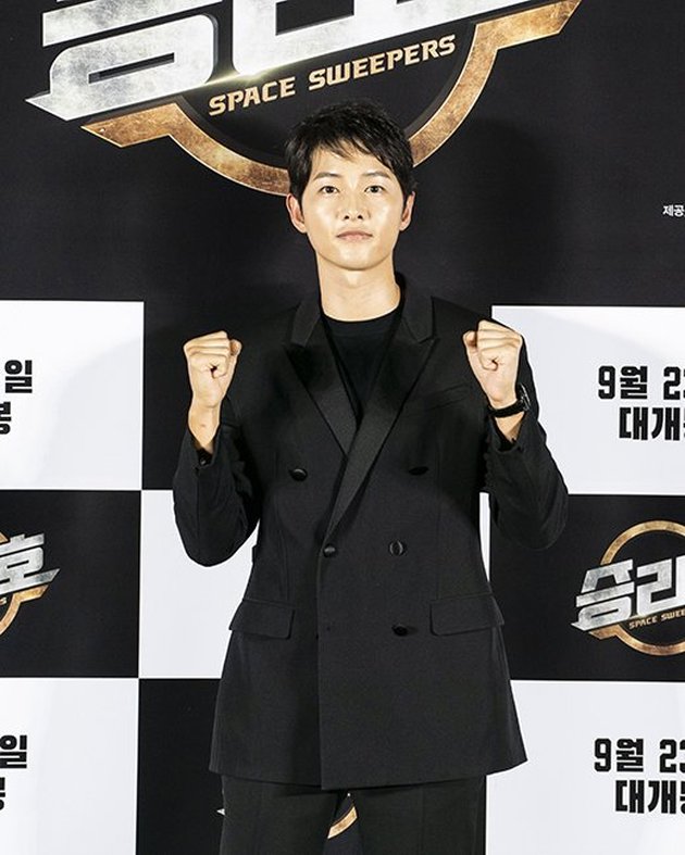 Photos from 'SPACE SWEEPERS' Press Conference, Song Joong Ki's First Film After Divorce