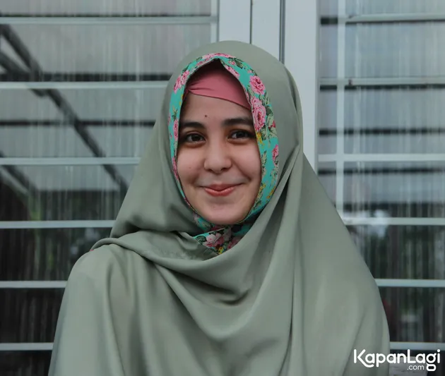 FOTO: DERETAN ARTIS MUDA CANTIK YANG MANTAP BERHIJAB USAI ...
