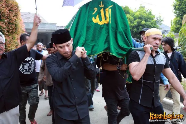 ayah Deni Cagur meninggal dunia