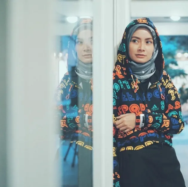 istri selebriti, blogger dhatu rembulan, hijaber dhatu rembulan, istri selebritis