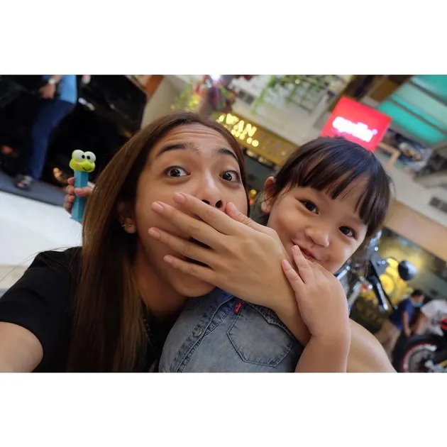 Dian Ayu Lestari