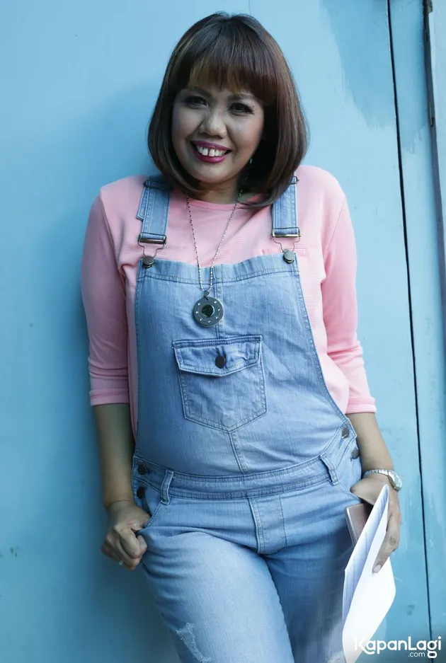 Elly Sugigi
