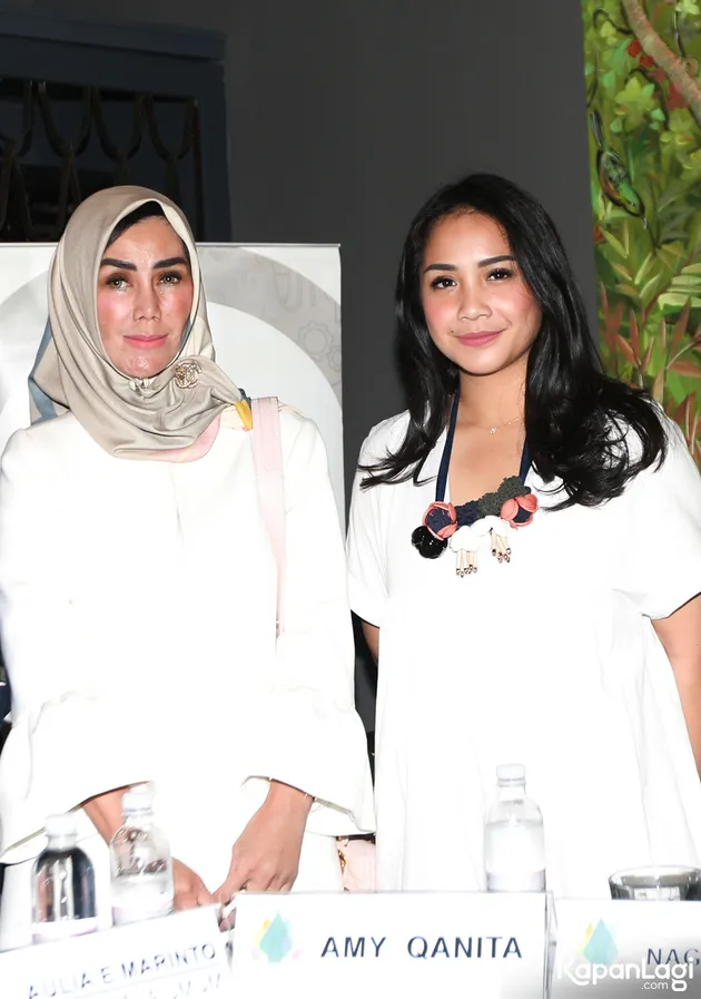 Nagita Slavina - Ayu Ting Ting