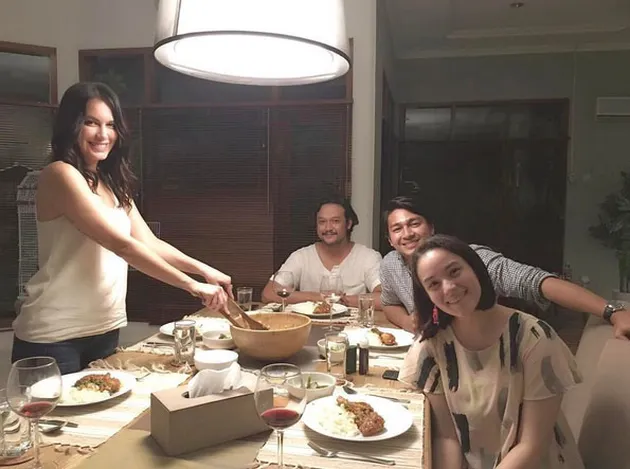 FOTO: Dinner Happy Sekaligus Reuni Keluarga \&#039;Tetangga Masa Gitu\&#039;