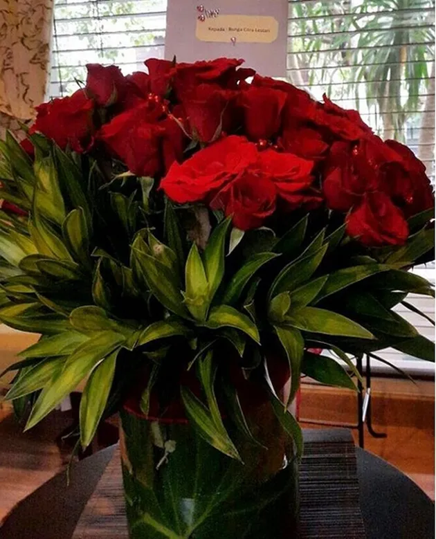 BCL dan Ashraf Mesra di Bali