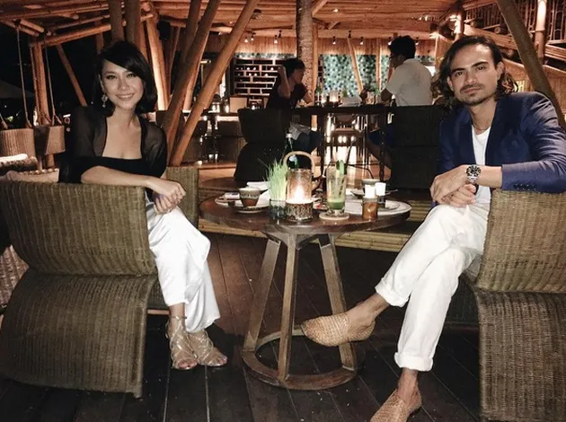 BCL dan Ashraf Mesra di Bali