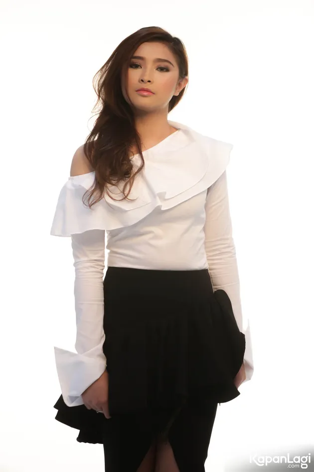 Mufida Omar Nahdi - Prilly Latuconsina