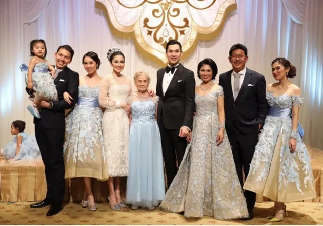 Kartika Dewi Adik Sandra Dewi 