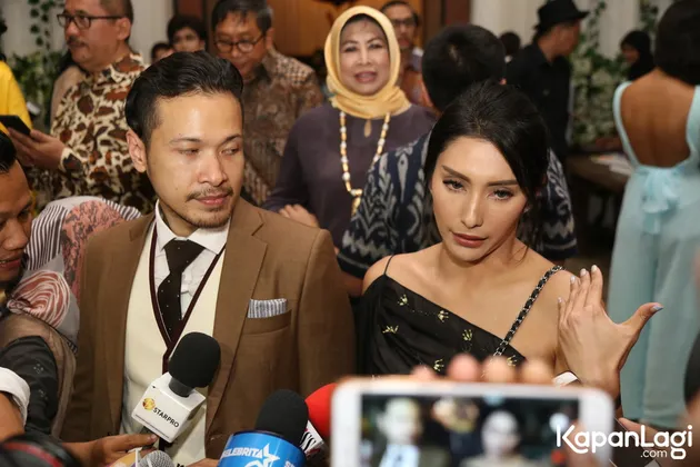 Tyas Mirasih - Dimas Anggara - Nadine Chandrawinata