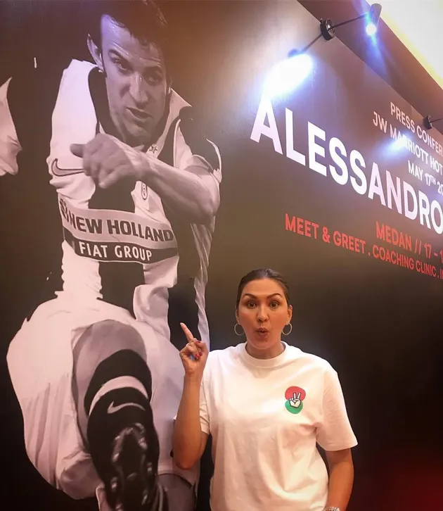 Donna Agnesia - Darius Sinathrya - Del Piero