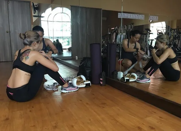 nikita mirzani seksi, foto nikita mirzani, tato nikita mirzani, video nikita mirzani