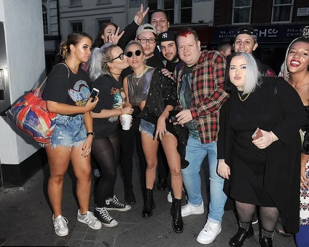 Lady Gaga Hot Abis