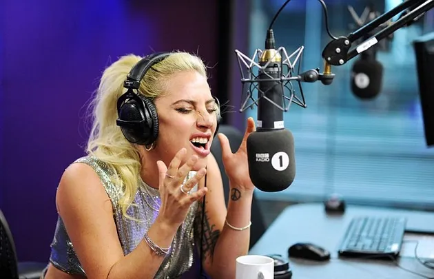 Lady Gaga Hot Abis