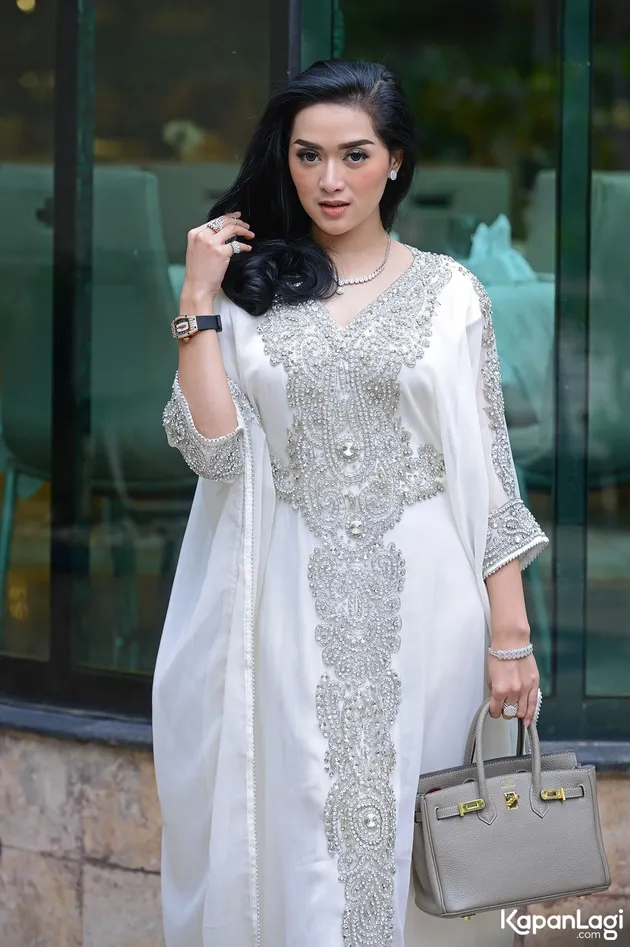 Esal Revano Tiara Dewi