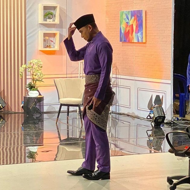 Photo of Fakhrul Razi, Former Lover of Rina Nose, Now Successful as a Presenter in Brunei