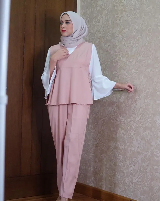 Fashion Hijab Nina Zatulini