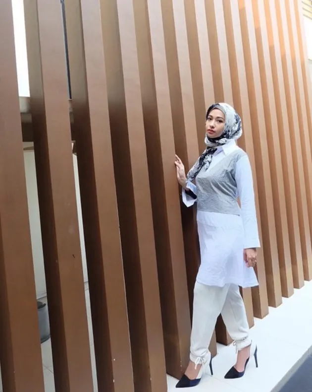 Fashion Hijabers Poppy Bunga