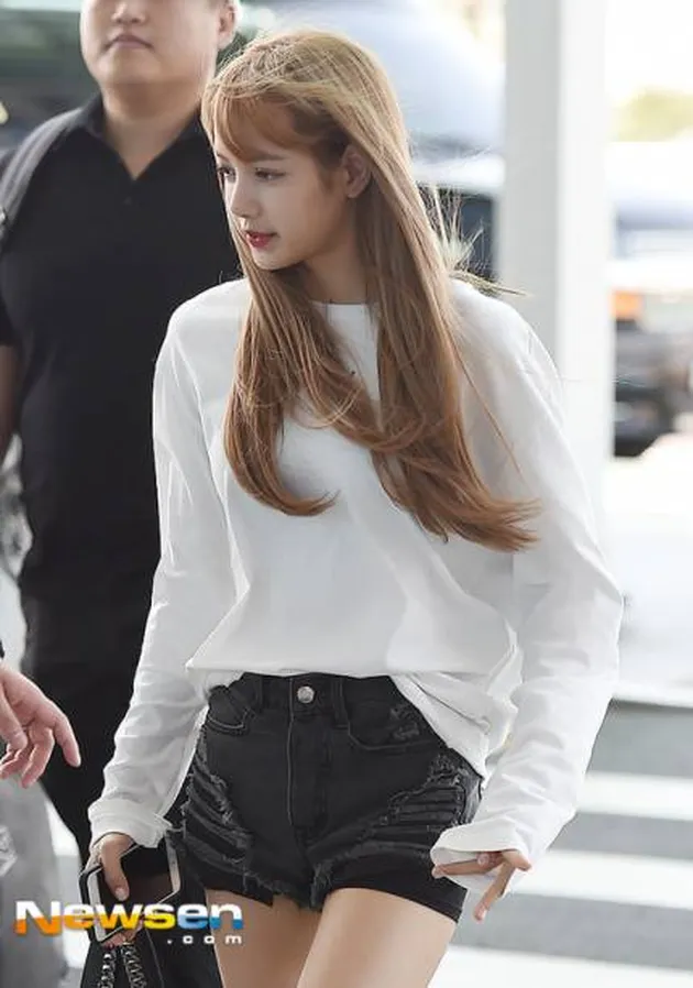 lisa blackpink ke indonesia