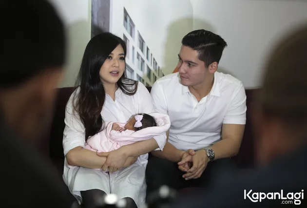 Arti Nama Anak Franda dan Samuel Zylgwyn