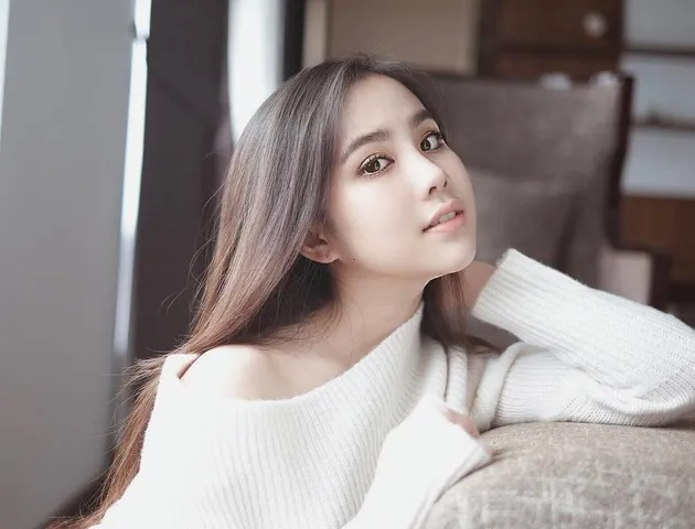 FOTO: GALERI CANTIK DAN CUTE AGATHA CHELSEA SI MANTAN ...