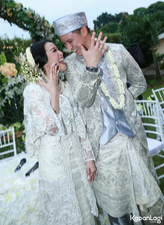Pernikahan Rinni &amp; Jevin