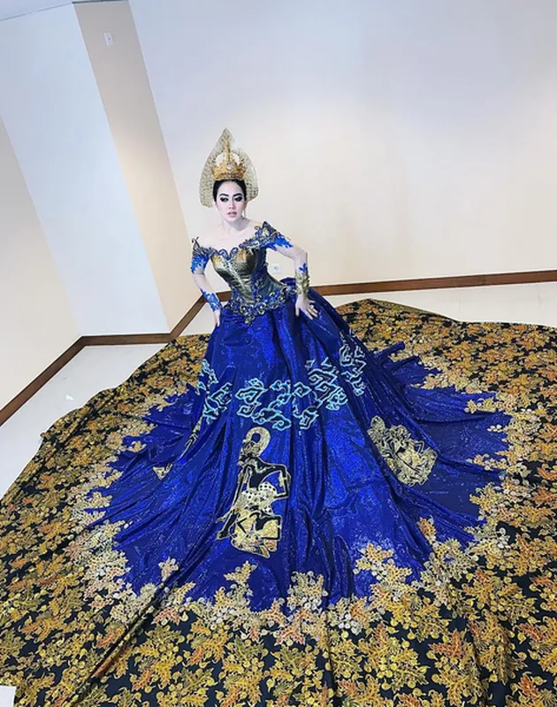 FOTO GaunGaun Mewah, Bukti Syahrini Seorang Princess