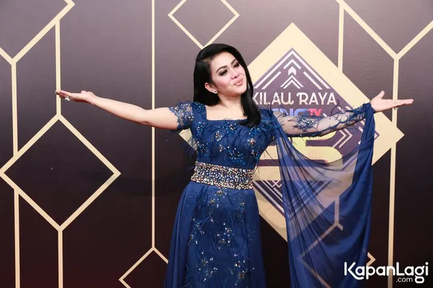 Syahrini 